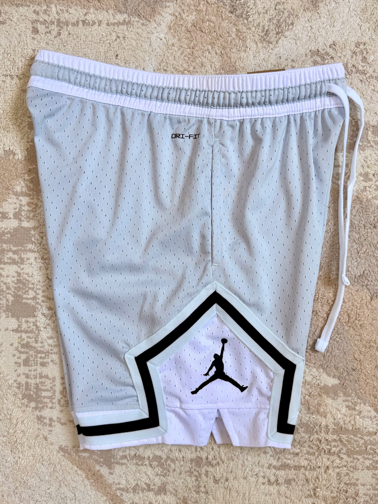 Breathable Athletic Mesh Shorts with Moisture-Wicking Fabric
