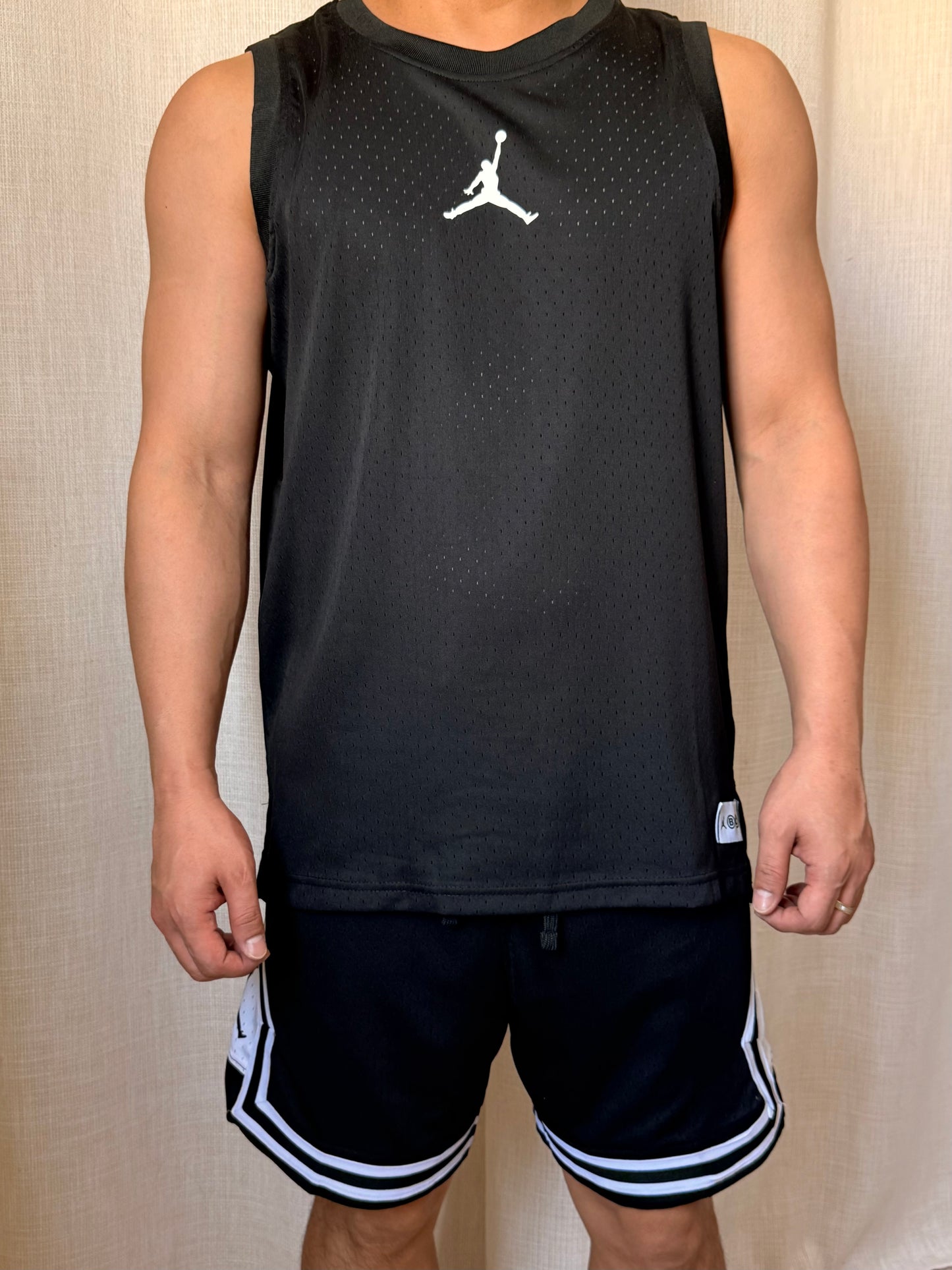 Men's Breathable Mesh Basketball Jersey Tank Top | Black