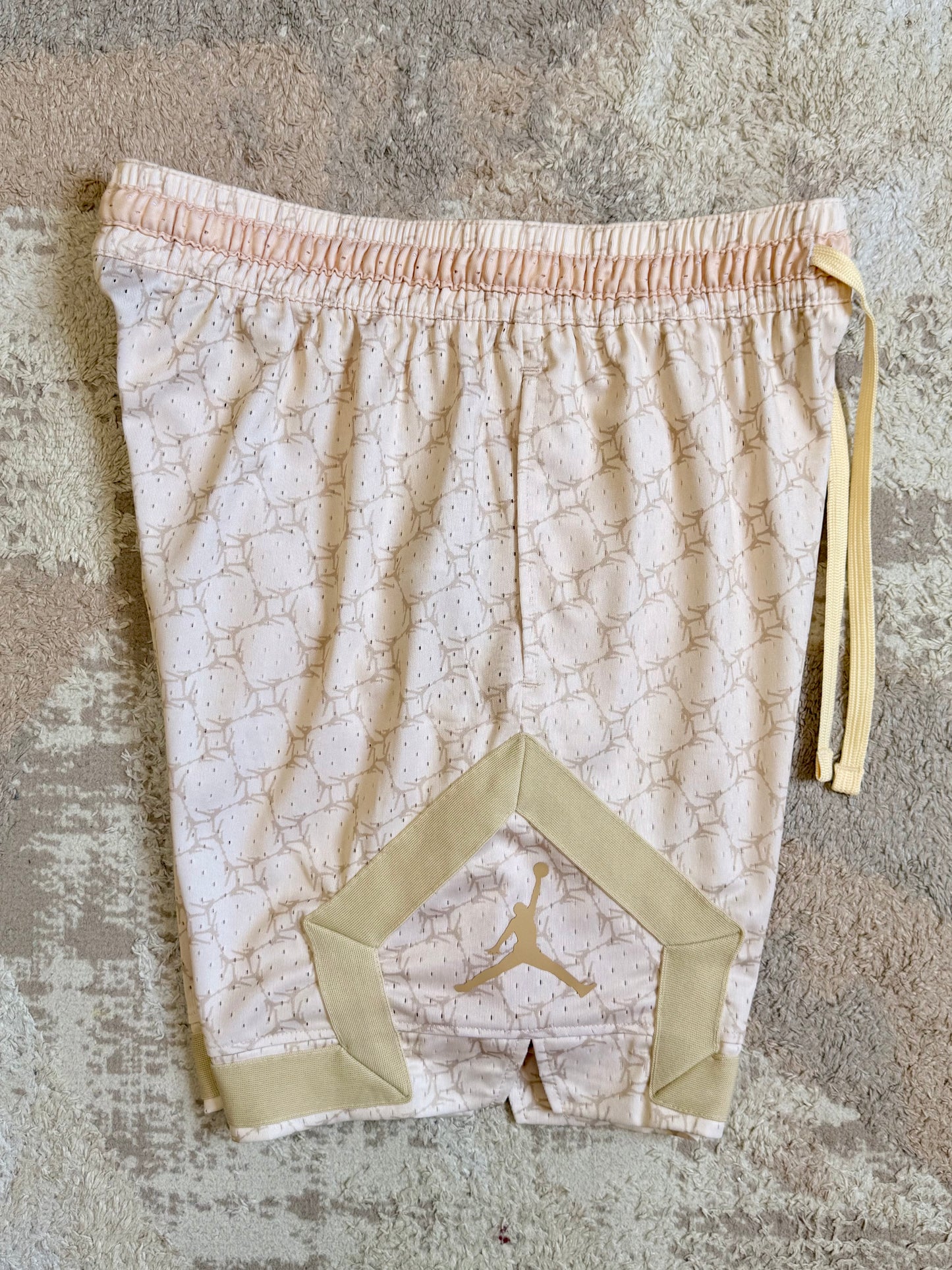 Cream Elephant Print | JD Premium